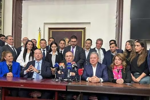 Gobierno intentó conquistar votos conservadores para reforma a la salud
