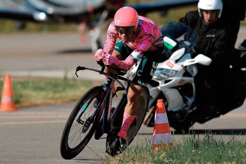 Rigoberto Urán se prepara para afrontar el Tour de Francia // Instagram @rigobertouran