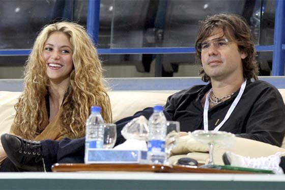 Shakira gana juicio contra Antonio De la Rúa