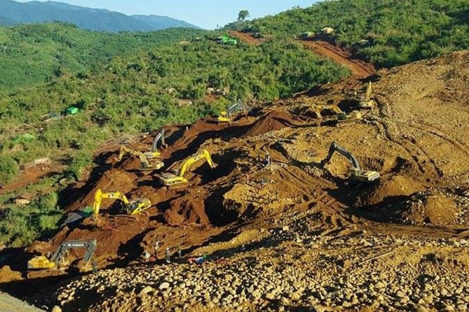 Derrumbe en mina deja más de 100 muertos en Birmania