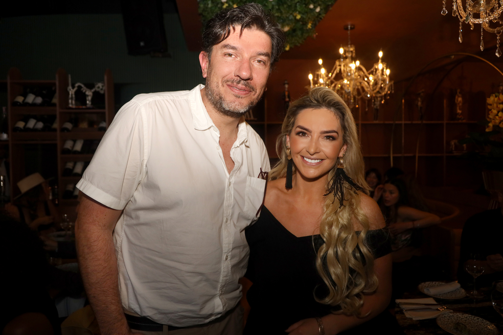 Gustavo Angarita Jr y Angelica Castellanos