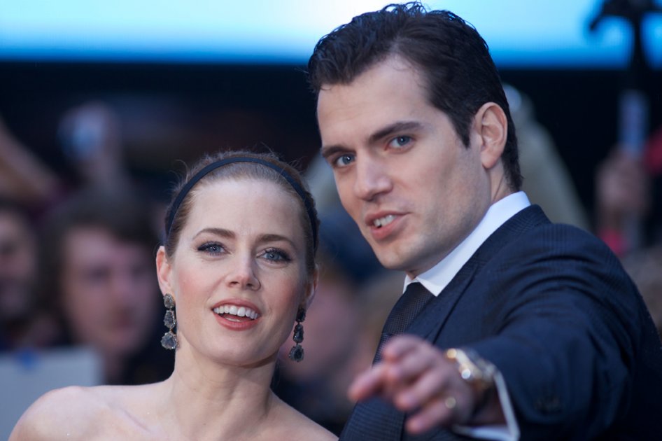 Superman revive con Henry Cavill