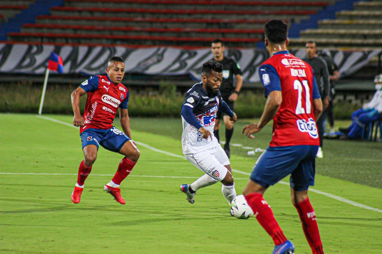 Medellín sigue acumulando empates: 0-0 contra Júnior
