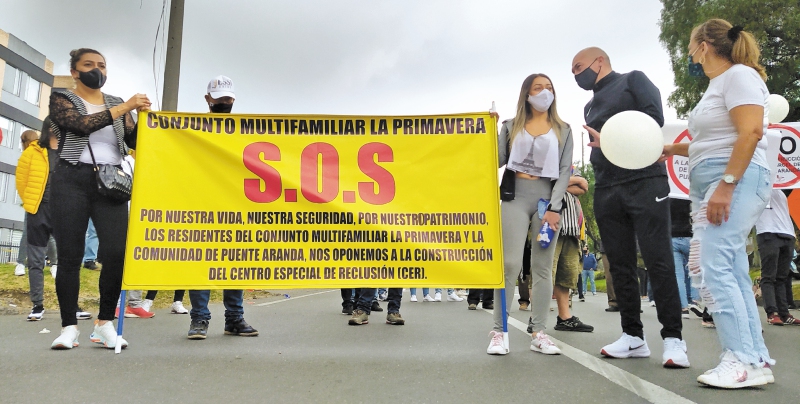Ante las protestas de la comunidad de Puente Aranda, el Distrito asegura que buscará acuerdos para avanzar.