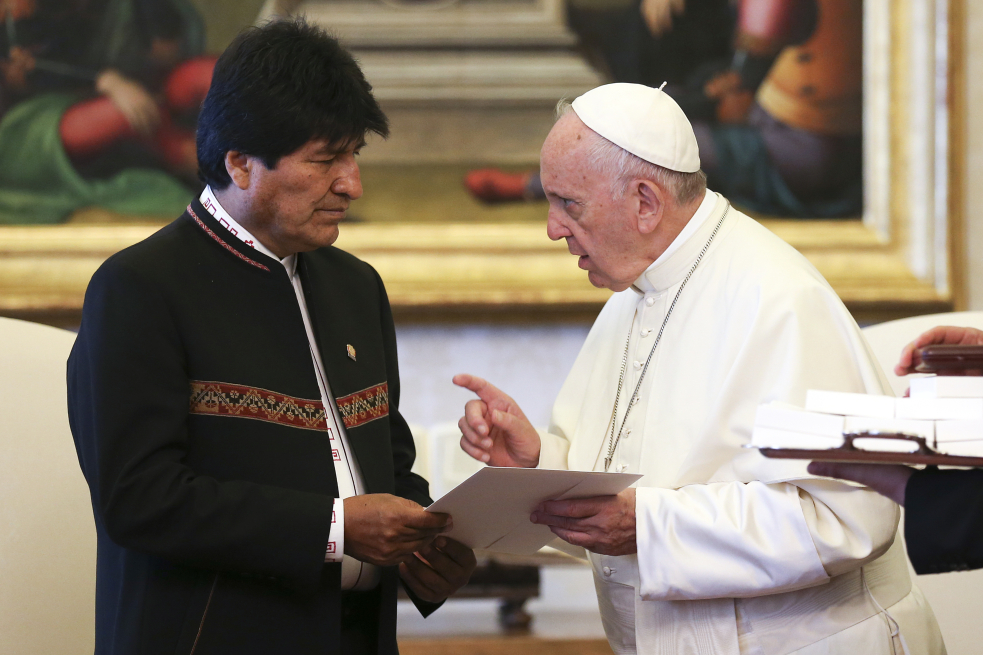A Evo Morales lo operaron de un tumor