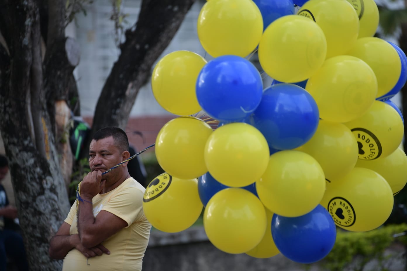 El desánimo se hizo evidente en los rostros de varios seguidores del exalcalde de Bucaramanga, tras la derrota en urnas contra Gustavo Petro.