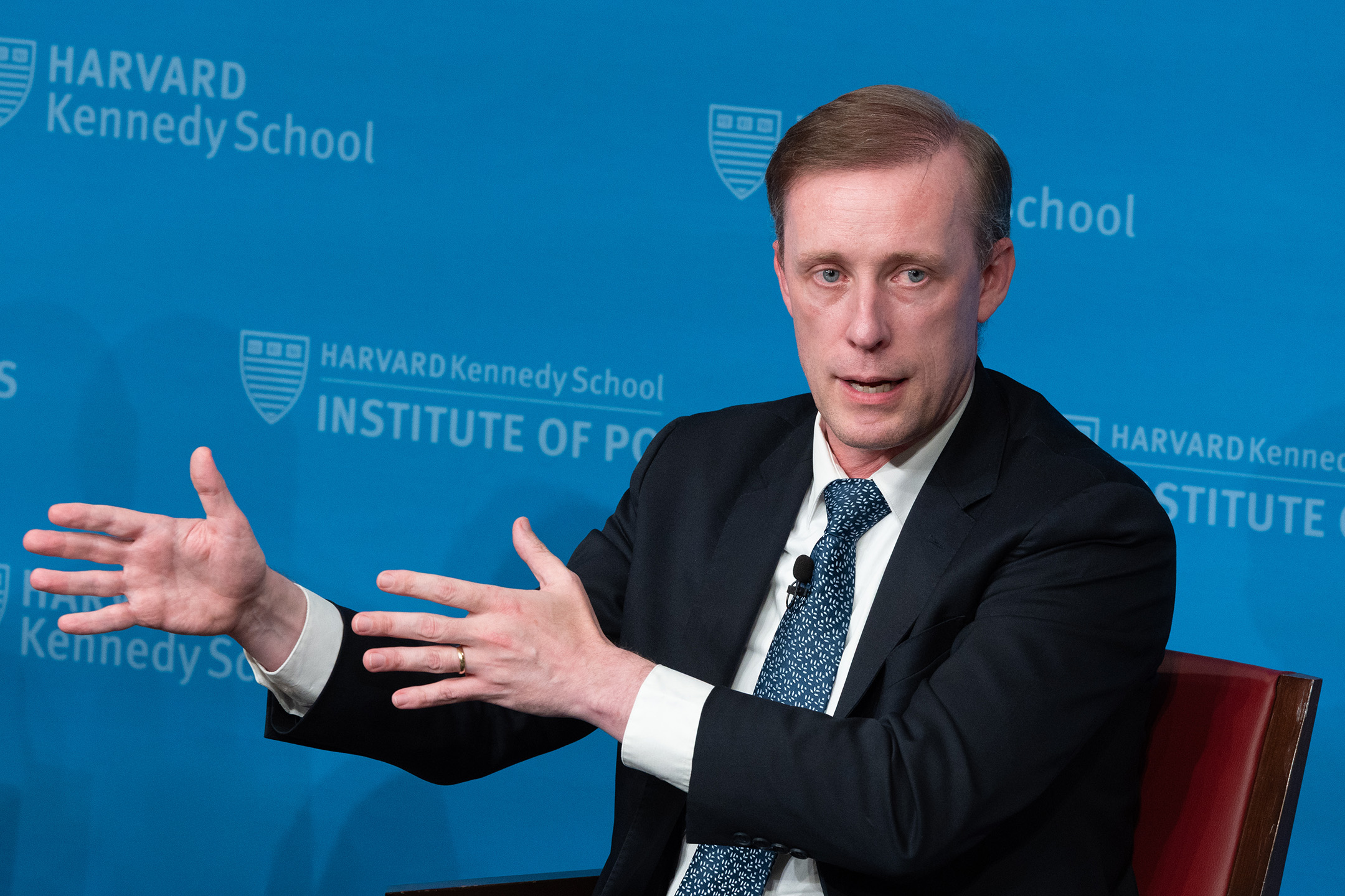 Pensadores globales 2026: China y Estados Unidos deben tomarse en serio los riesgos de la IA