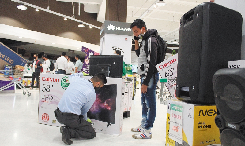 Minhacienda da aval al regreso de los días sin IVA, pero con productos colombianos