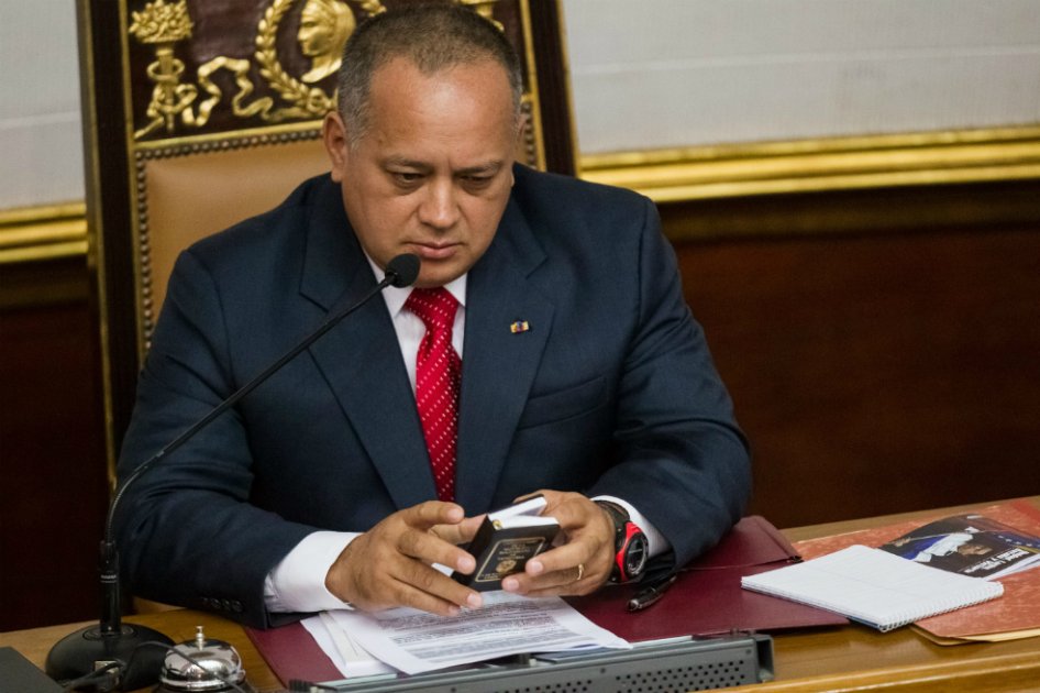 EE.UU. investiga a Cabello y otros funcionarios de Venezuela por narcotráfico