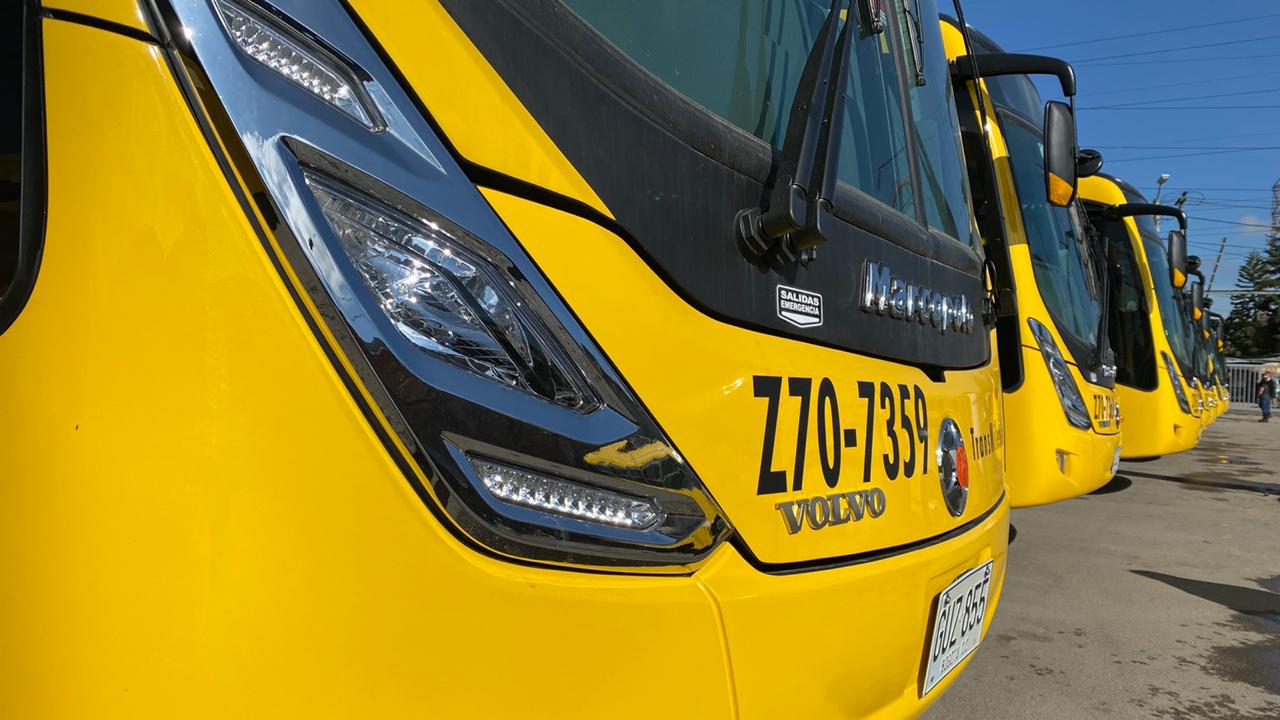 Los nuevos buses cuentan con una capacidad para 80 pasajeros y con una tecnología de control de emisiones que permite reducir el material particulado, ya que tienen un filtro de partículas diésel que lo retiene.