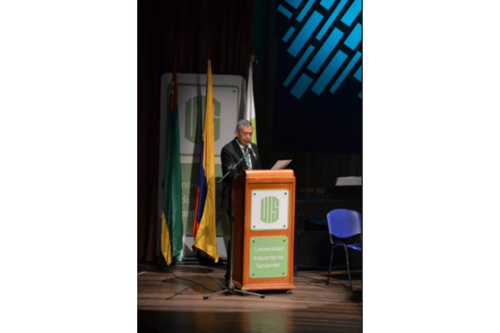 Hernán Porras fue reelegido como rector de la U. Industrial de Santander