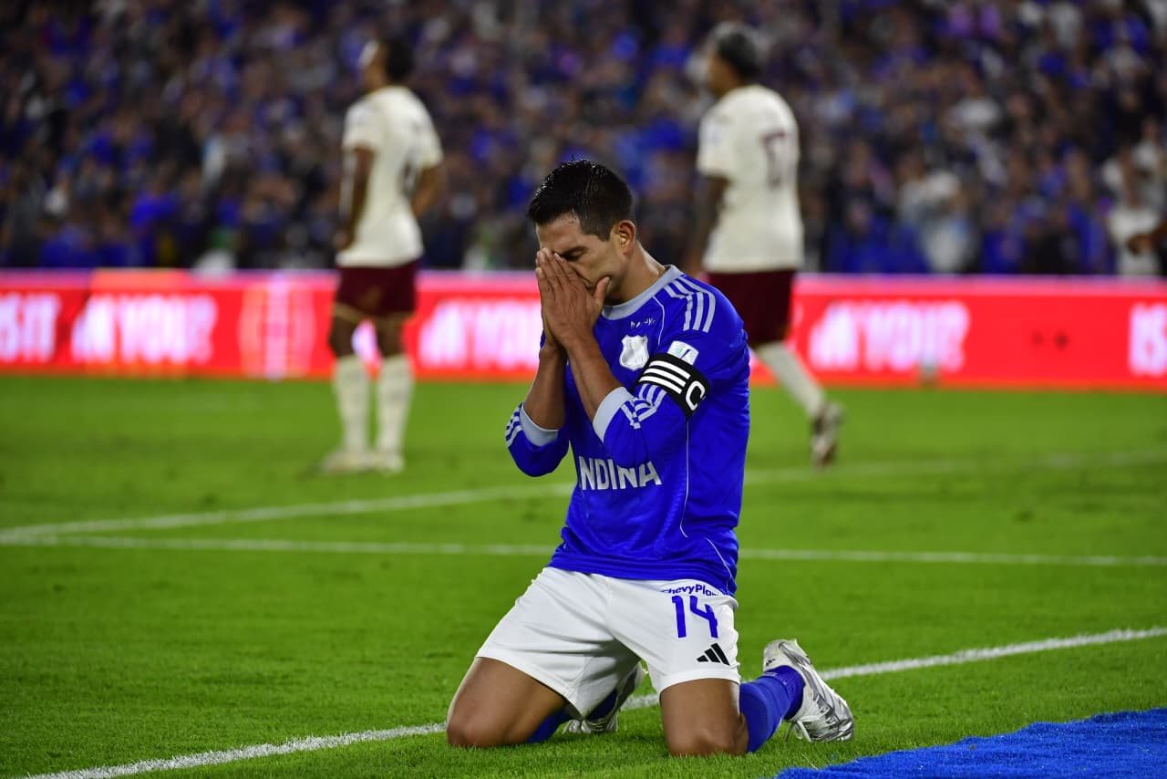 David Mackalister Silva luego de anotar el primer gol de Millonarios frente a Deportes Tolima para mantener viva la posibilidad de clasificar a los playoffs de la Liga Betplay 2026-I.