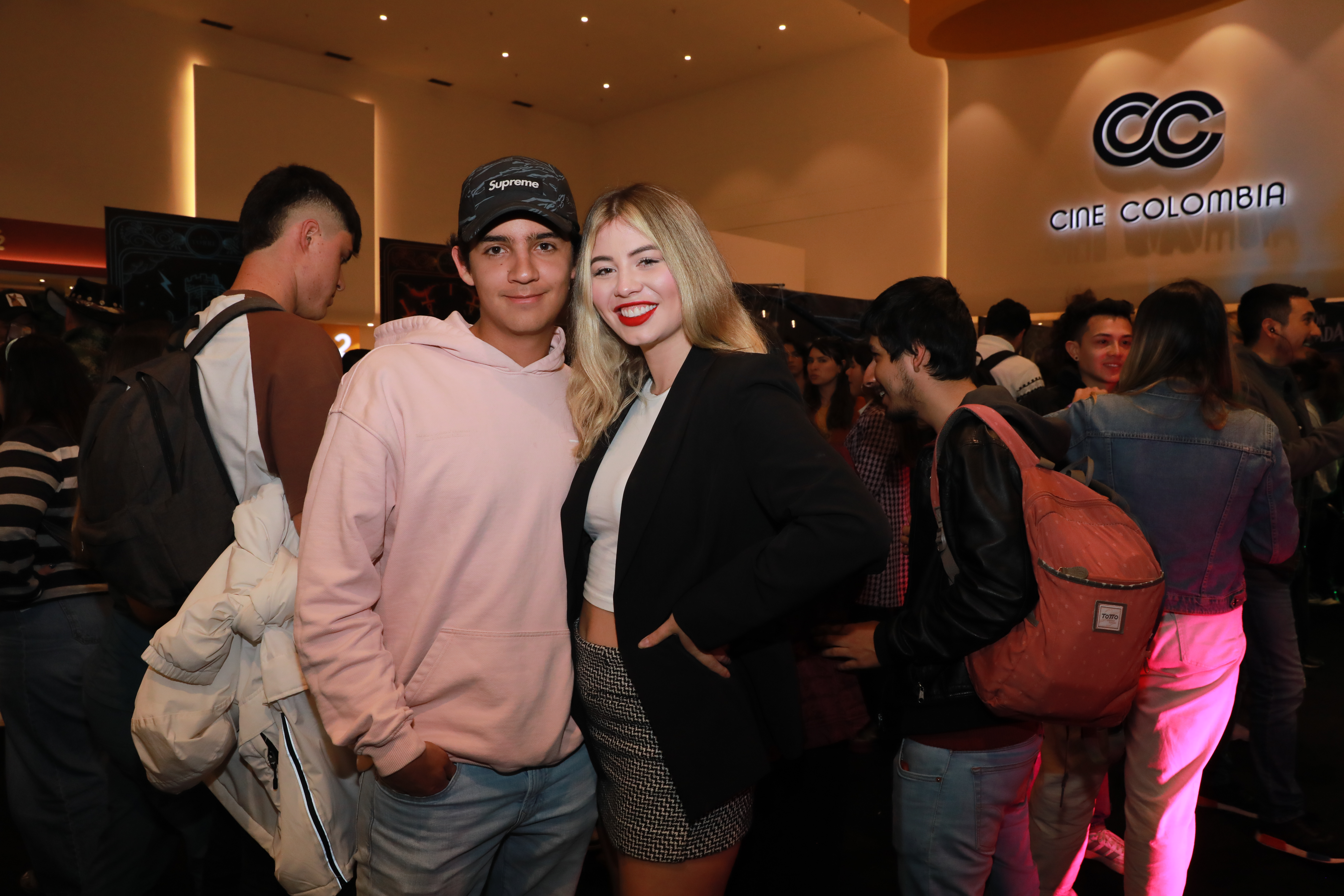 Premier película ‘Mansión Embrujada’