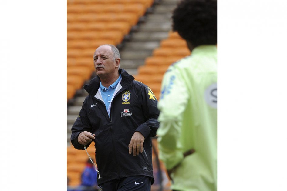 Scolari se ve en la final del Mundial con Brasil