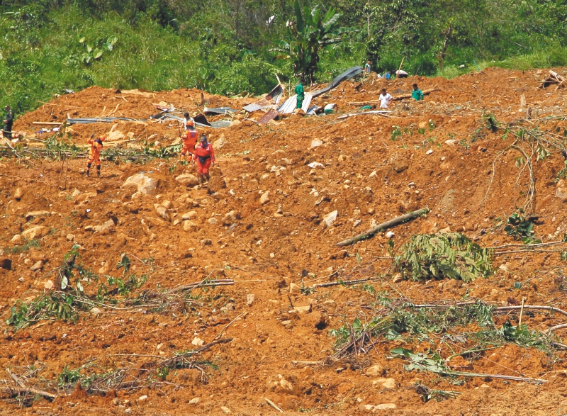 Derrumbes en Colombia: ¿por qué son frecuentes los deslizamientos de tierra en las vías?