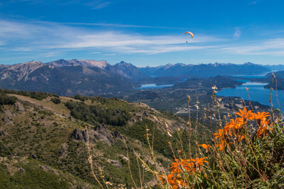 Playas del lago y la montaña