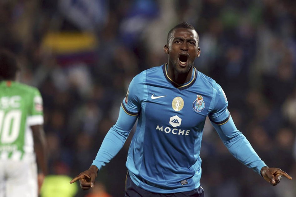 Jackson Martínez anotó en la victoria del Porto