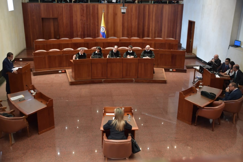 Defensa de Iván Márquez no se opondría a que le quiten la investidura