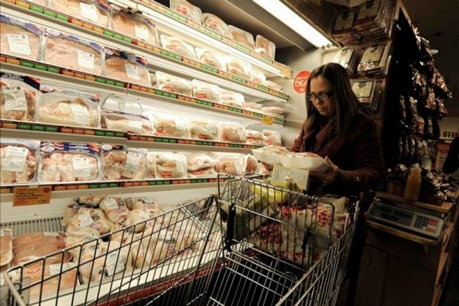 Estadounidenses desperdician un 40 % de la comida, según estudio