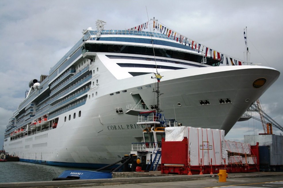 Gobierno espera que llegada de cruceros reactive el turismo costero