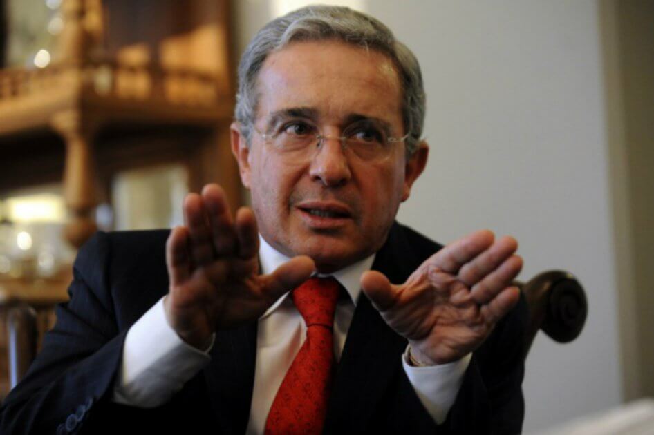 Uribe clama por libertad de Francisco Galán