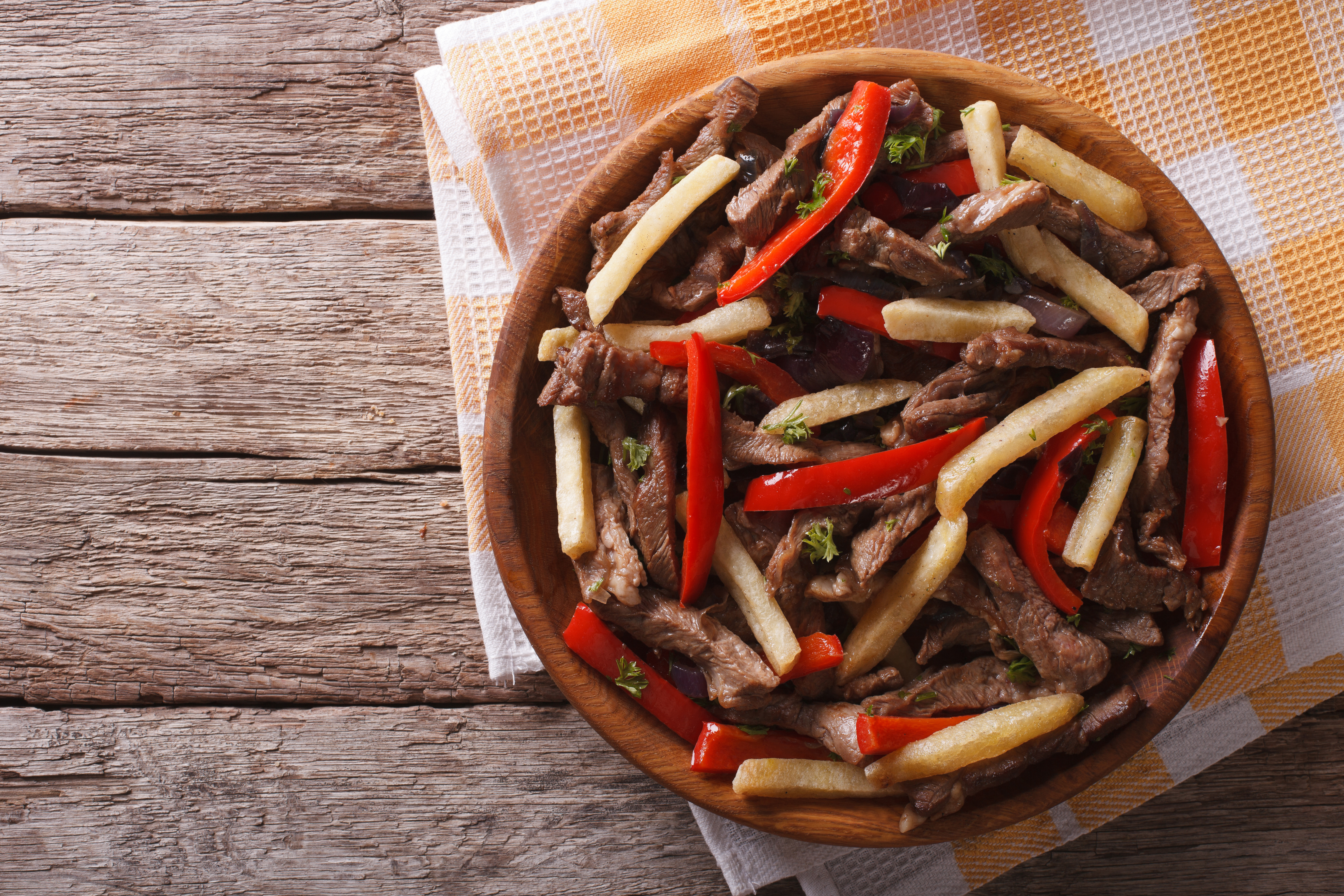 Receta de lomo saltado fácil en casa
