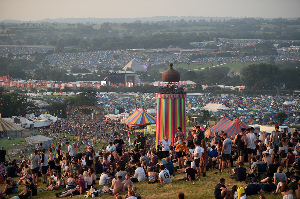 ¡Bienvenidos a Glastonbury!