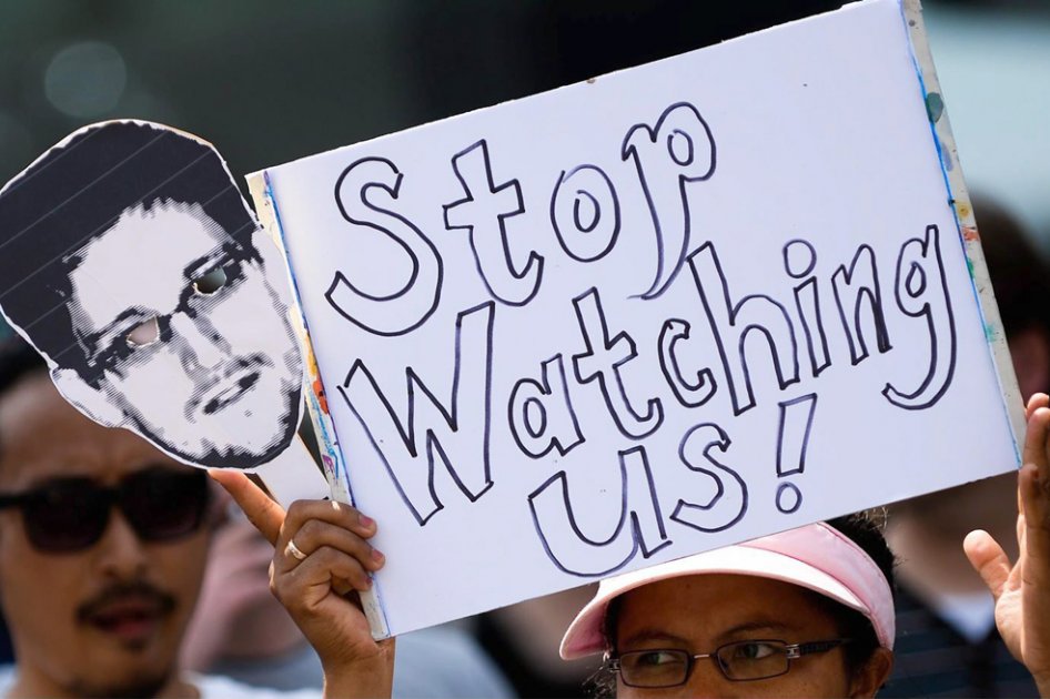 Edward Snowden fue el extécnico de la CIA responsable de las filtraciones de espionaje EE.UU. que hoy ponen en la mira del mundo a la NSA./ EFE