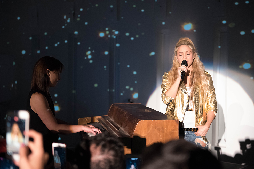 Shakira, la artista mamá más escuchada en la plataforma musical Deezer