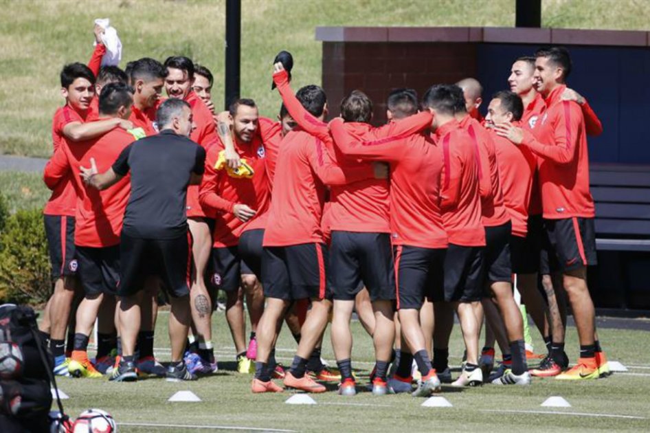 Chile y Panamá se juegan el último cupo a los cuartos de final de la Copa América