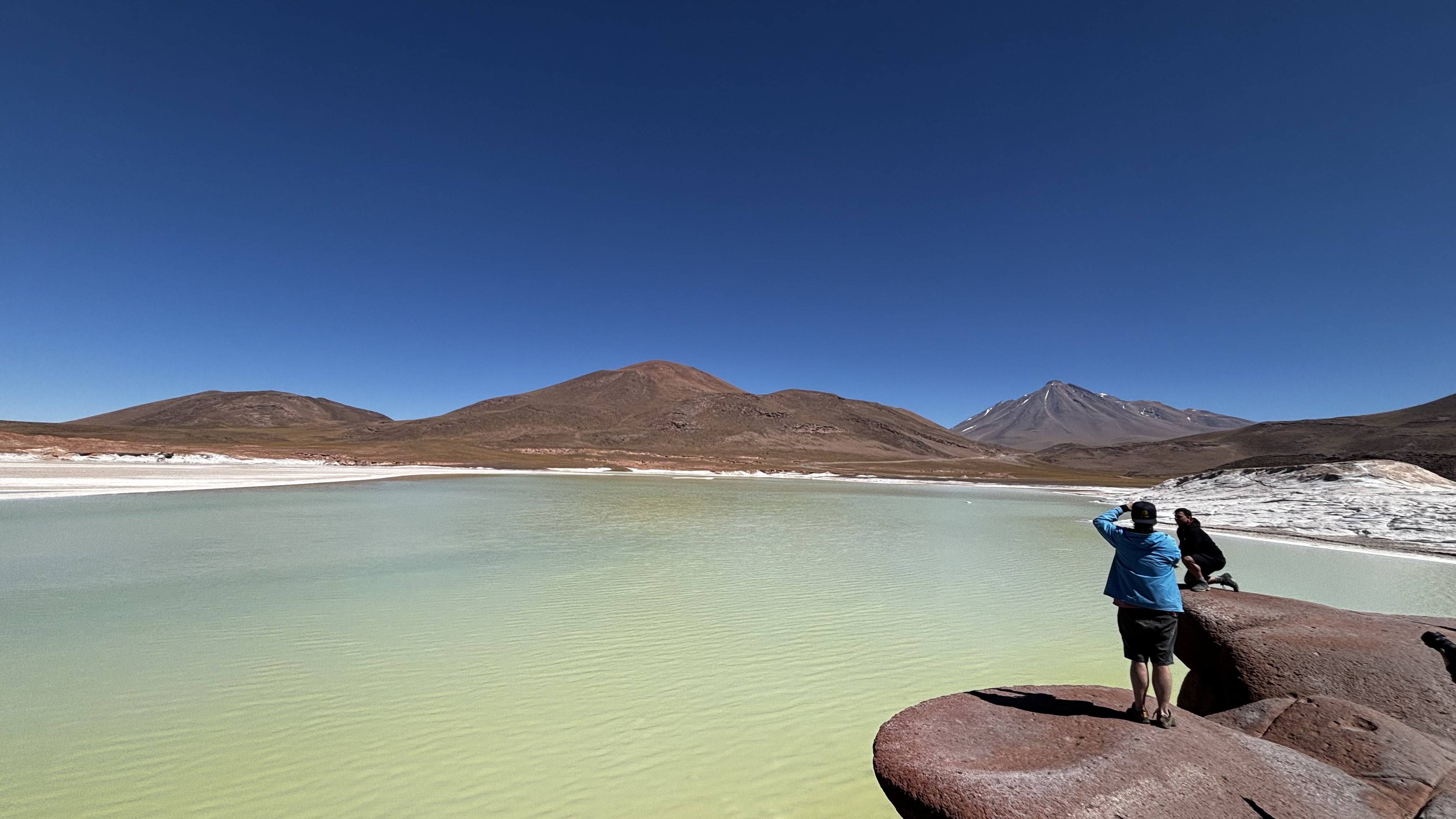 Su terreno desafiante y la altura demandan un esfuerzo físico moderado, pero recompensan con vistas inolvidables.  Su altitud promedio es de 2,400 msnm (metros sobre el nivel del mar).