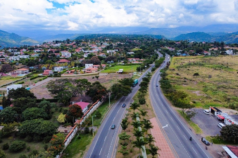 Tercer carril Bogotá-Girardot alcanza acuerdo de financiación por $700.000 millones
