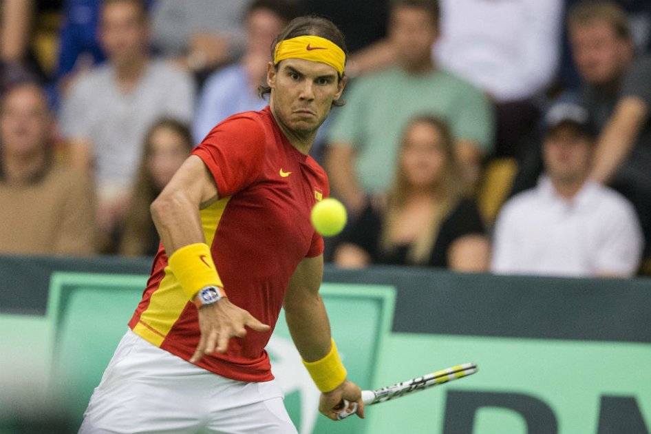 Rafael Nadal ganó el primer juego para España en el repechaje por la permanencia en el Grupo Mundial de Copa Davis. Foto: AFP