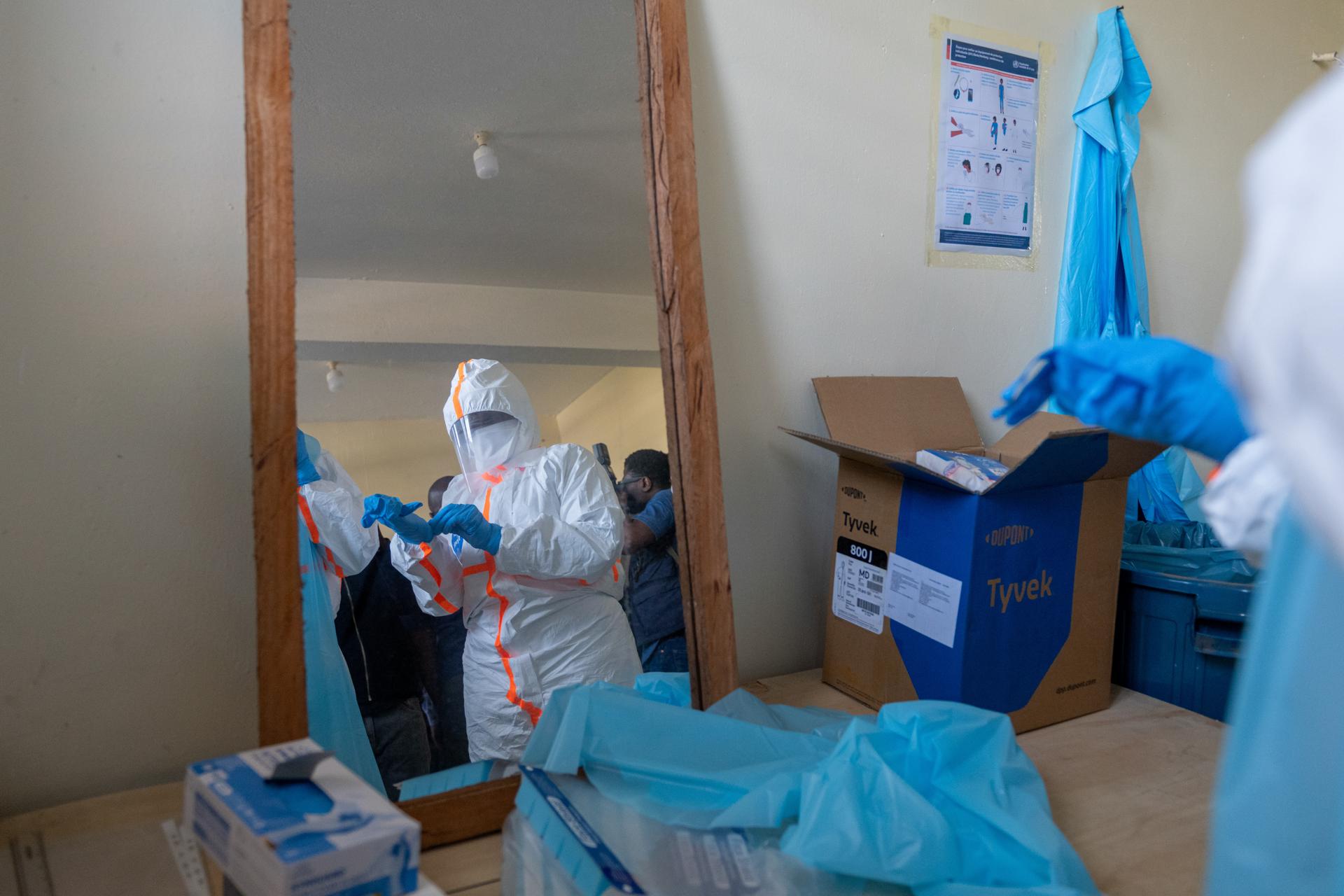 Otro estadounidense se contagia con ébola: fue trasladado a Alemania