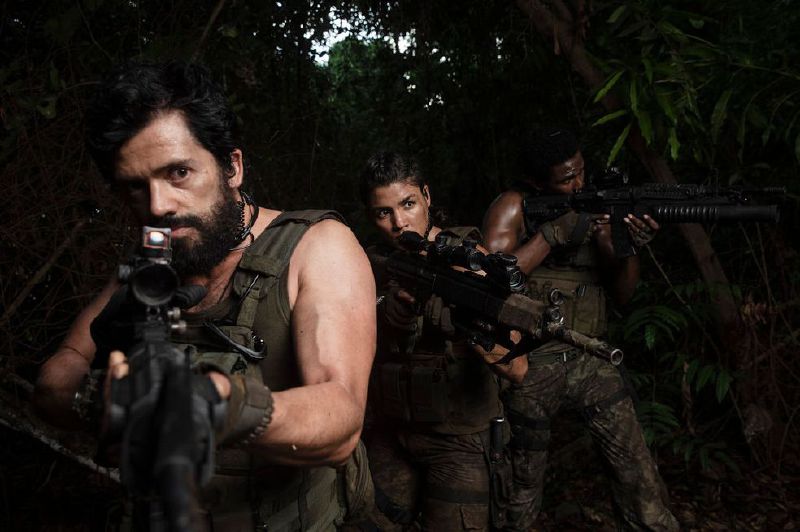 “Mil colmillos”, sobreviviendo a los horrores de la selva