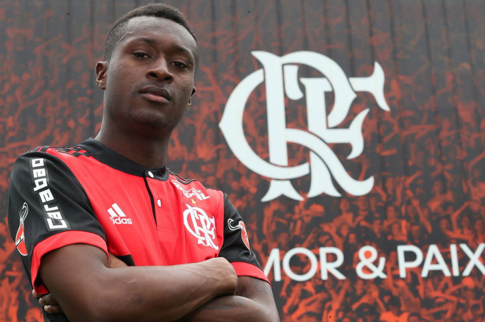 El lío de un representante de Marlos Moreno con Atlético Nacional