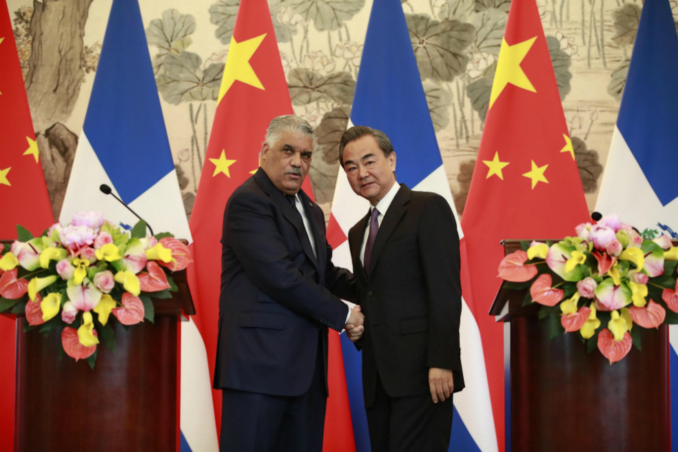 La tuza duró poco: República dominicana rompe con Taiwán y empieza nueva relación con China