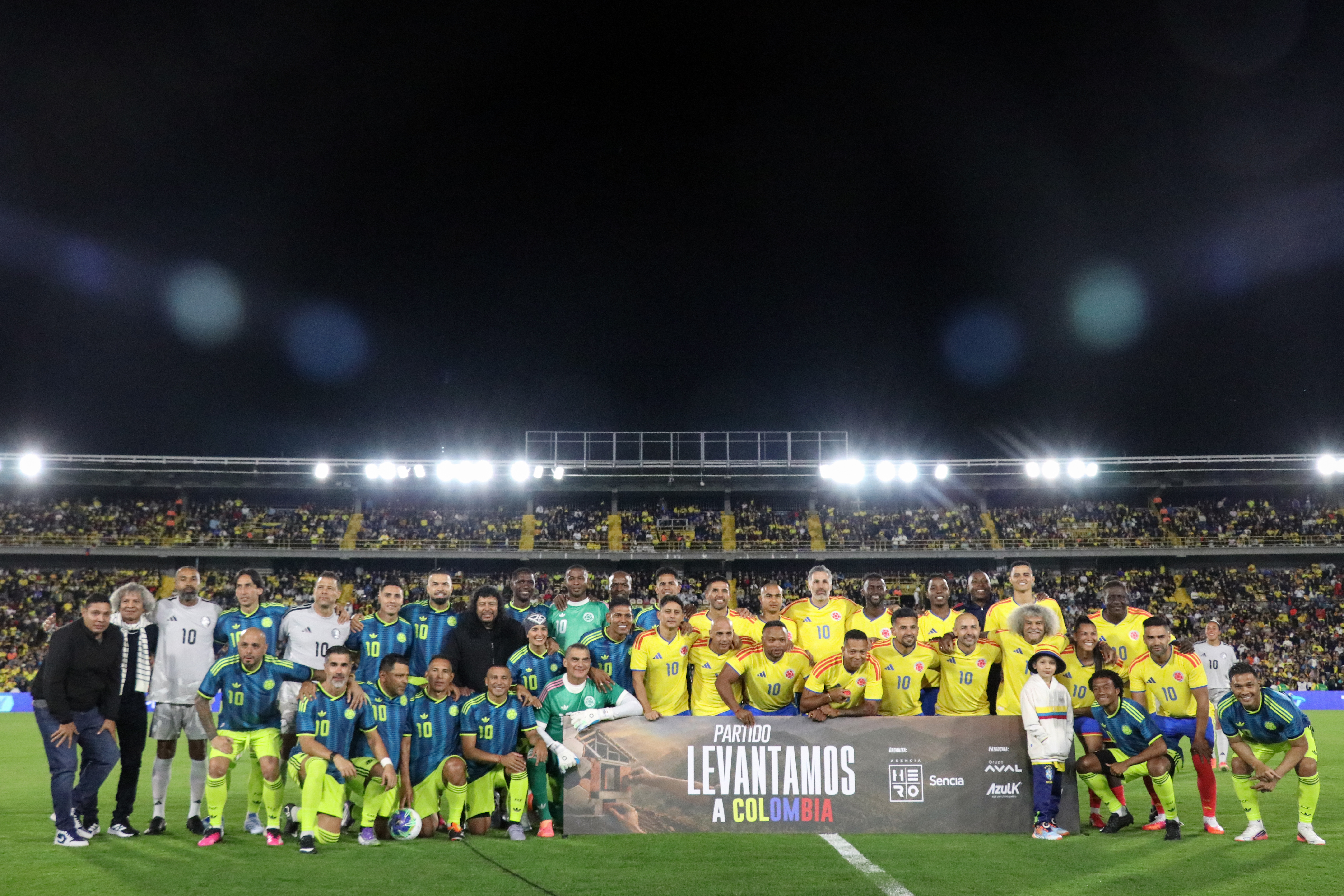 Partido benéfico Levantemos a Colombia.