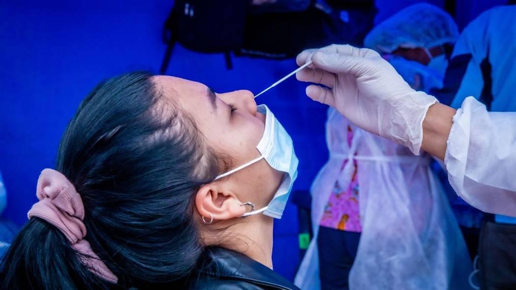 ¿Dónde hay pruebas gratuitas para Covid-19 este viernes en Bogotá?