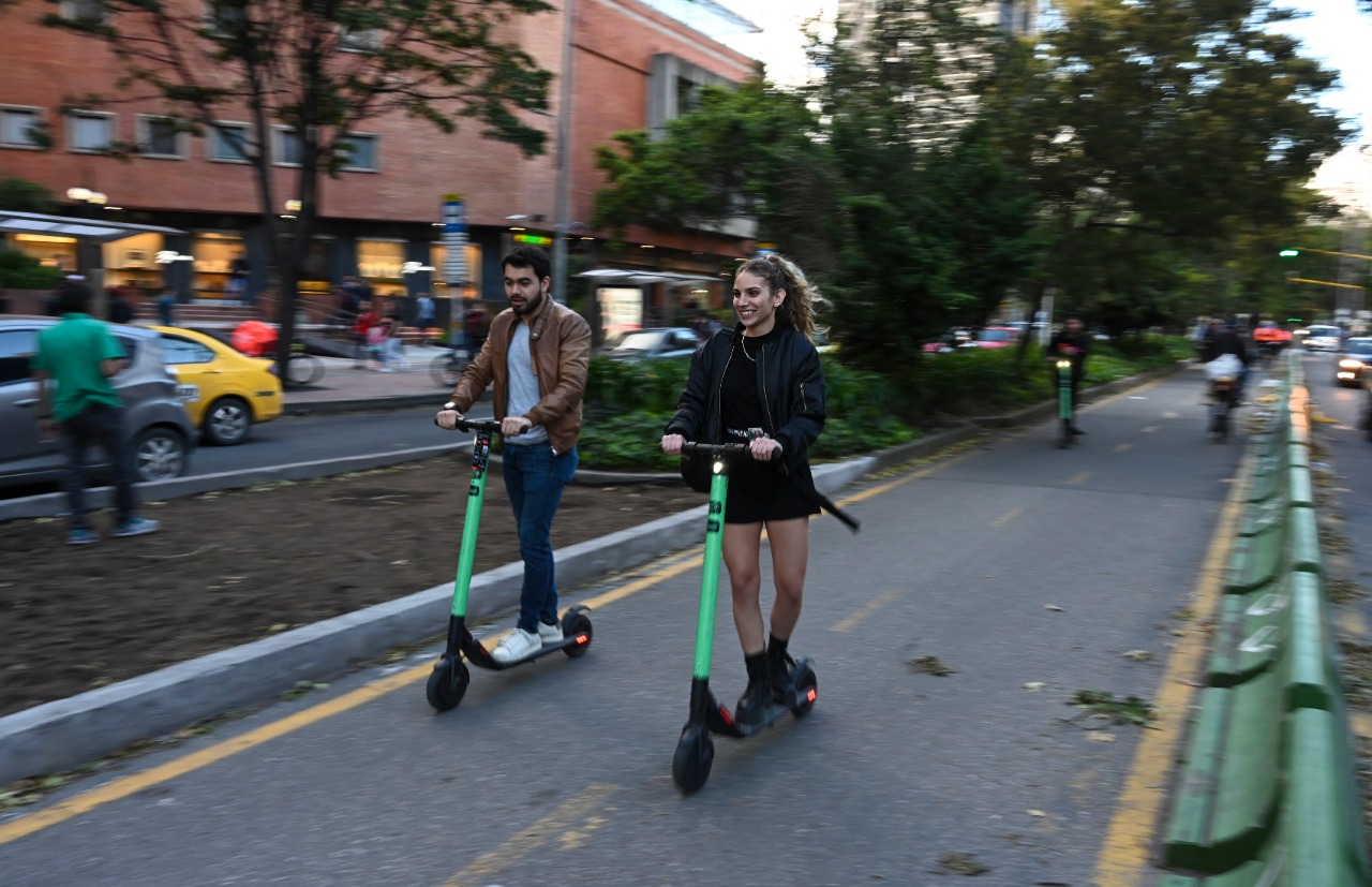 Lista la resolución que regula el el alquiler de patinetas en Bogotá