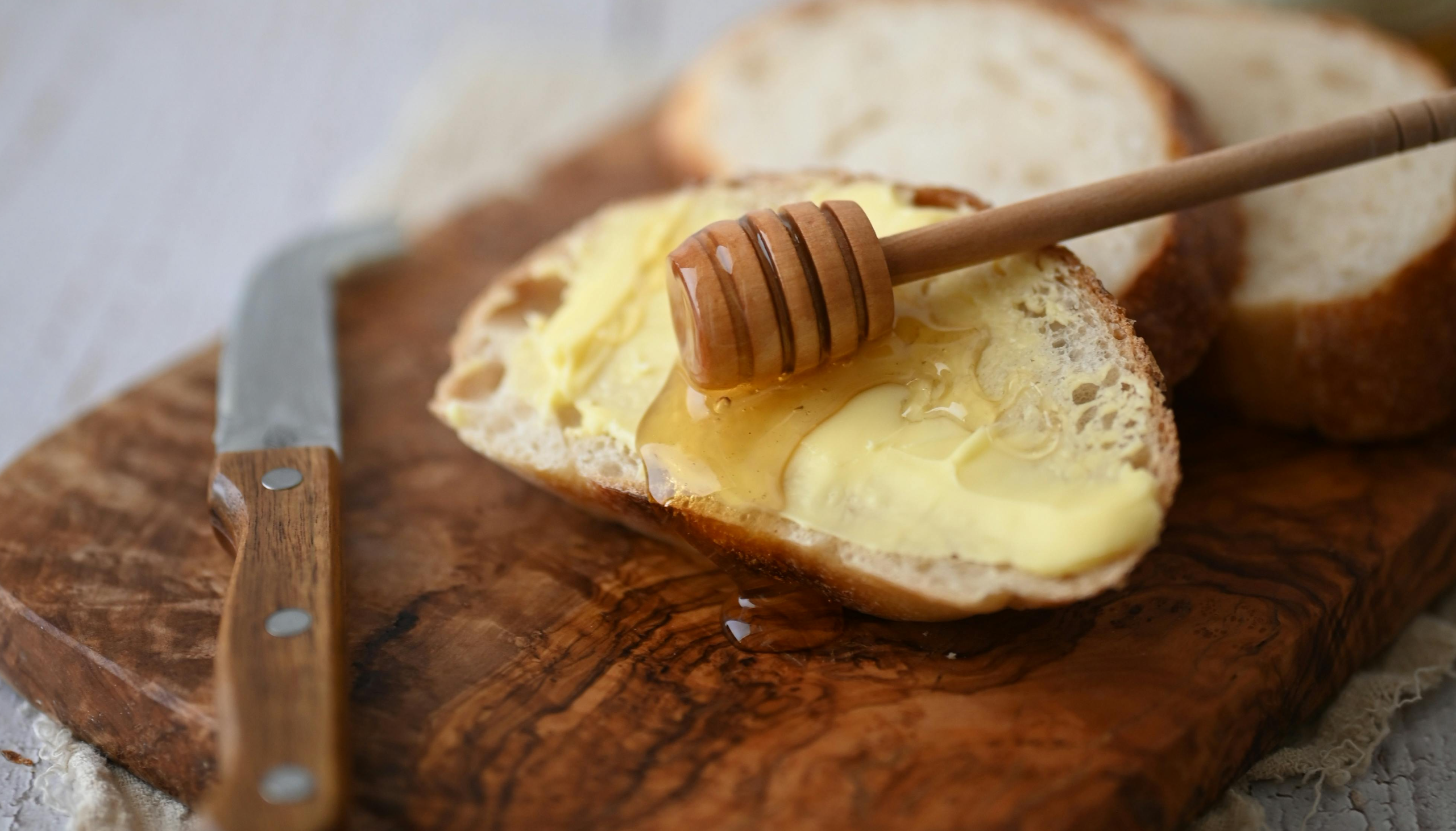 Receta: así se prepara una buena mantequilla casera de ajo