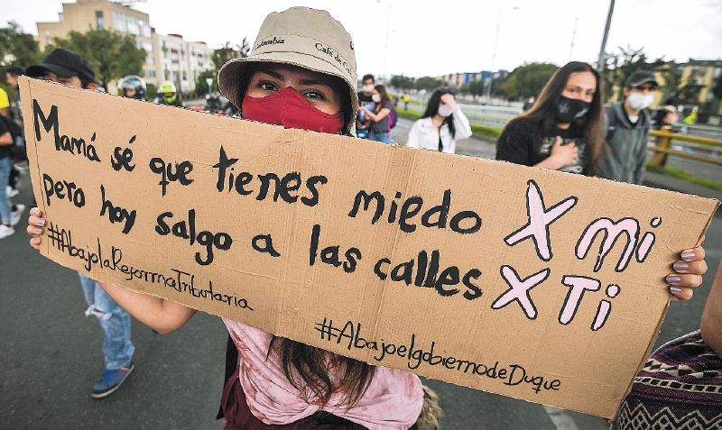 La jornada de protestas, en gran parte del día, fue pacífica.