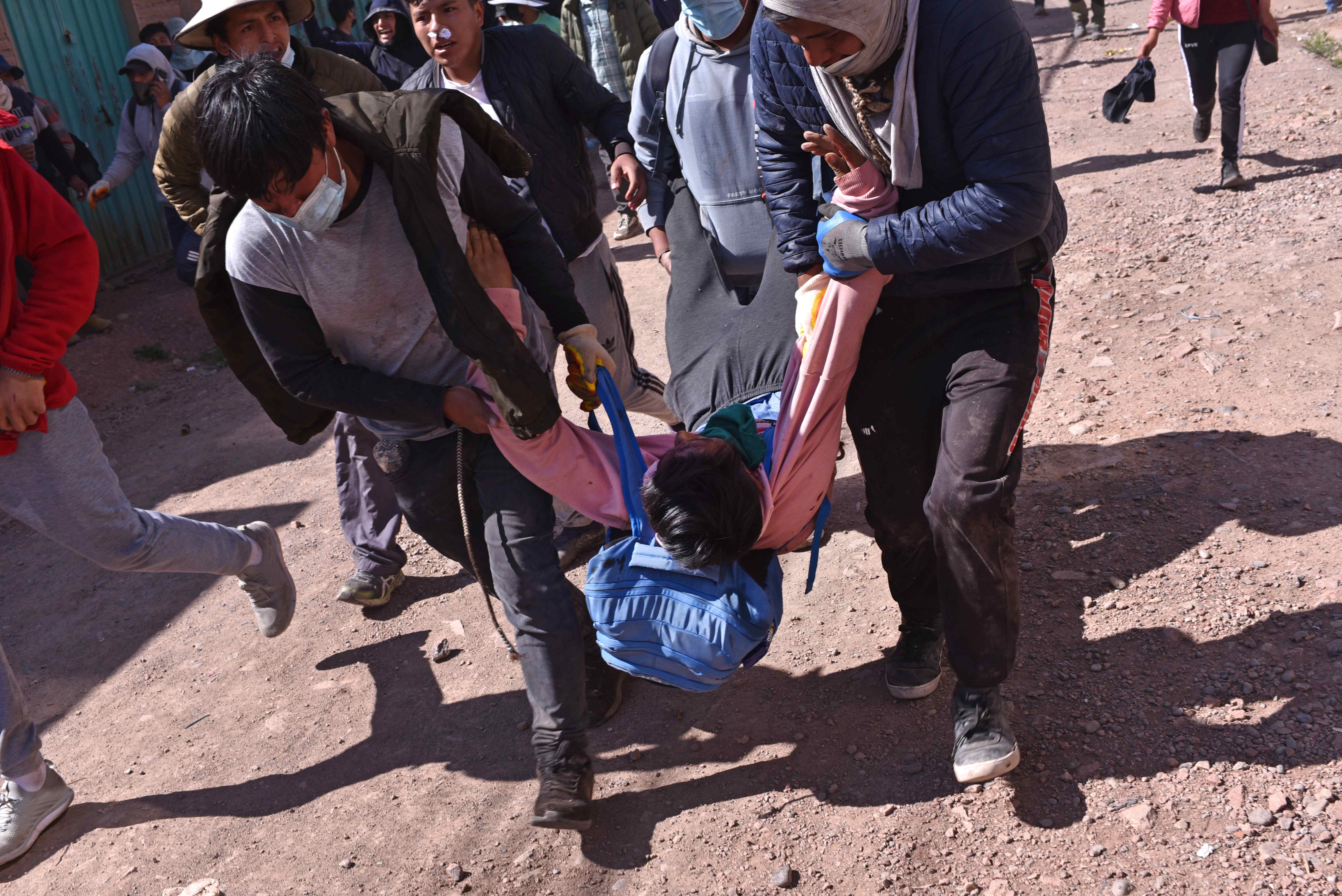 Doce muertos deja nuevo día de manifestaciones en Perú
