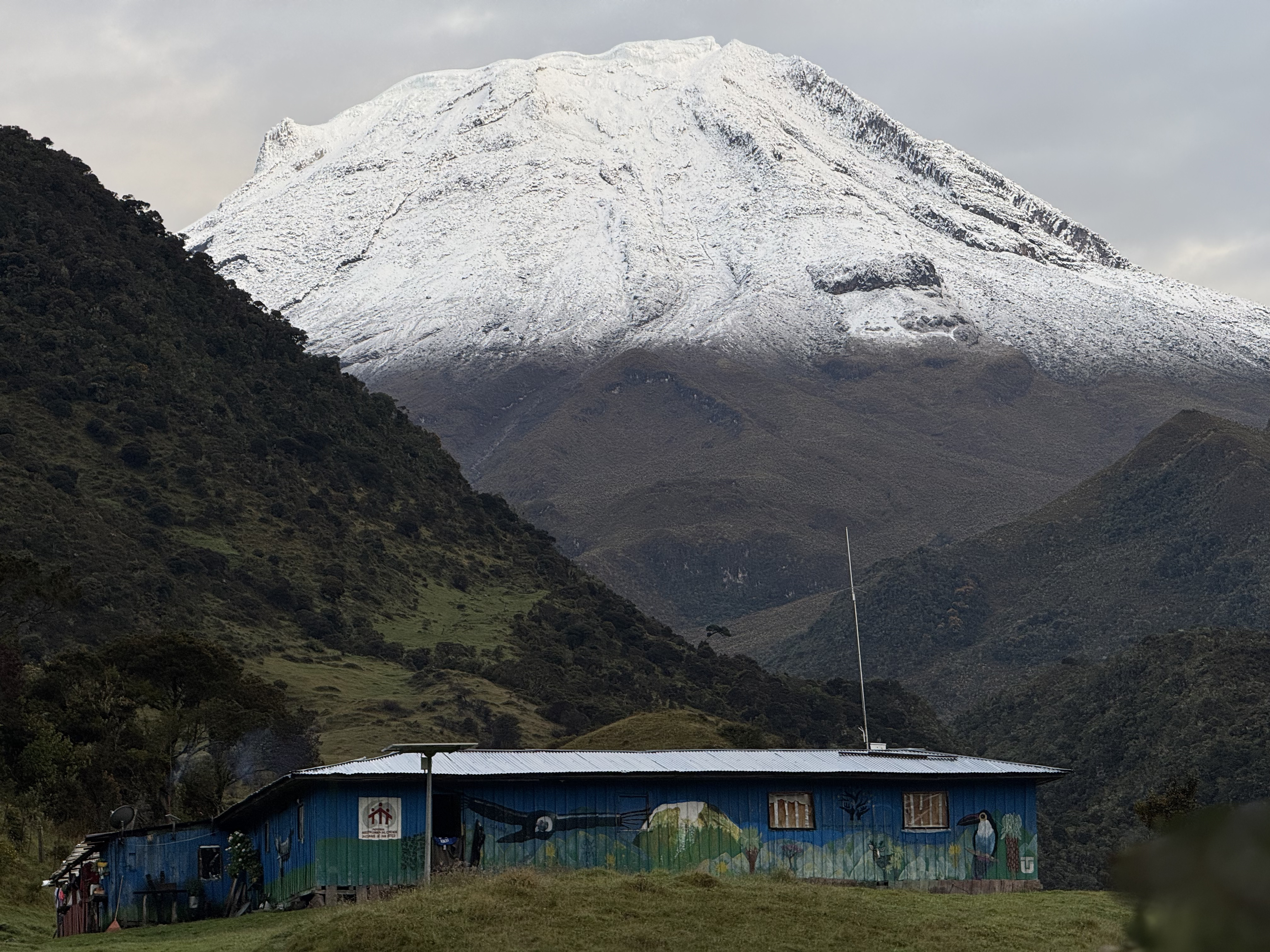 Nevado del Tolima desde la escuela El Salto, 7 agosto — Cristhian Varón