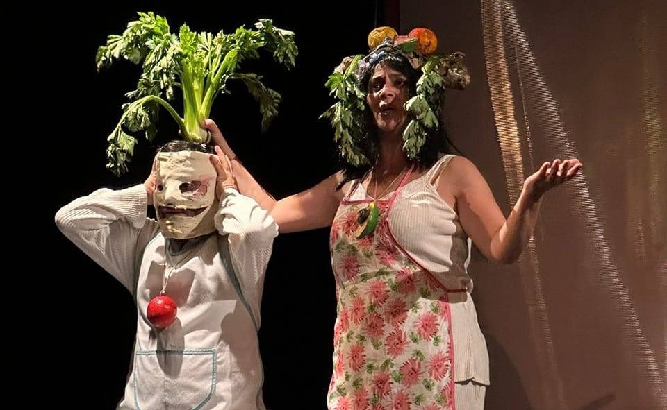 VB, Ingeniería Teatral, presenta en Bogotá la obra “Sin tierra”