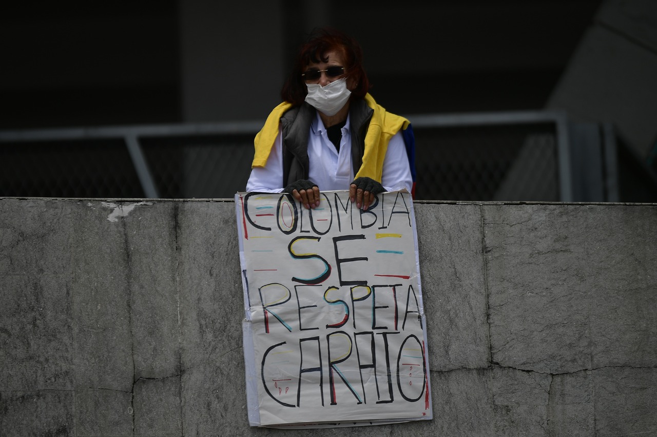 En el Estadio Nemesio Camacho el Campín, también se registraron protestas.