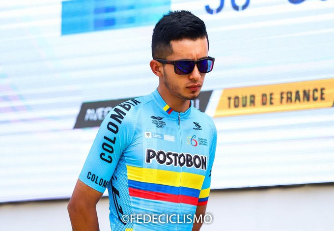 Adrian Bustamante, corredor del Coldeportes ZenúFedeciclismoPrimero se habló del retiro de Bustamante, quien corre para el Coldeportes Zenú, pero los comisarios de la competencia decidieron, debido a la proximidad de la caída con la neutralización de la etapa, que tanto el colombiano como los otros corredores que sufrieron el incidente podrán tomar la partida el contrarreloj por equipos de este martes.
