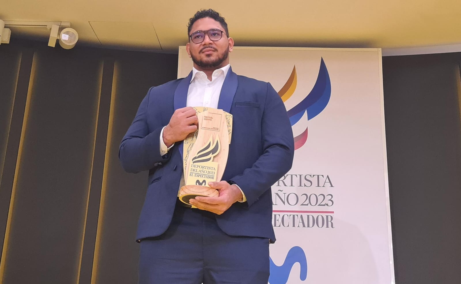 Rafael Cerro recibió el premio a la Tenacidad en la ceremonia del Deportista del Año