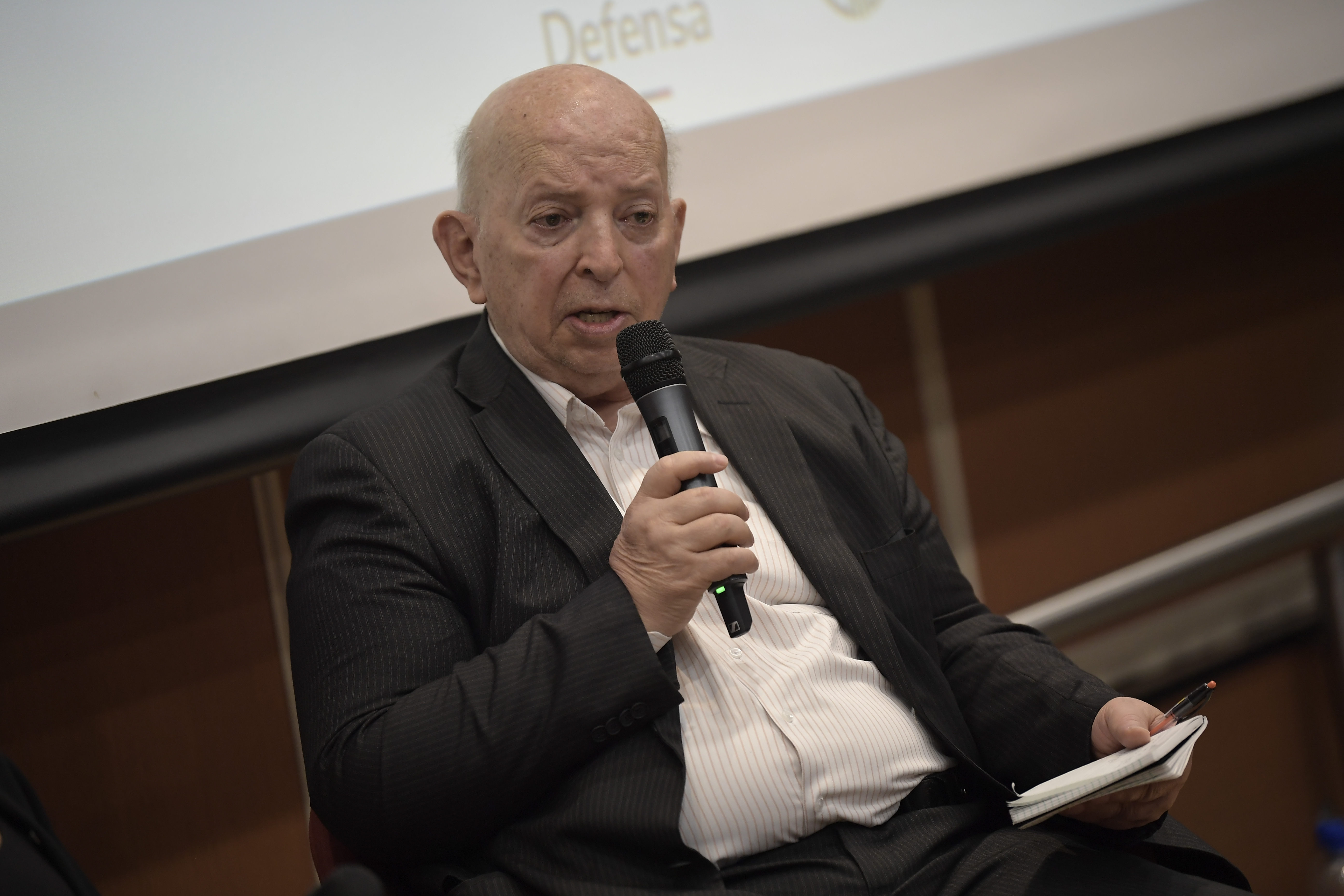 Consejero comisionado de paz en el foro "Proteger la vida y transformar los territorios: Seguridad y Paz Total", evento, convocado por el Ministerio de Defensa Nacional, la Universidad de los Andes y el Instituto de Paz de Estados Unidos (USIP).