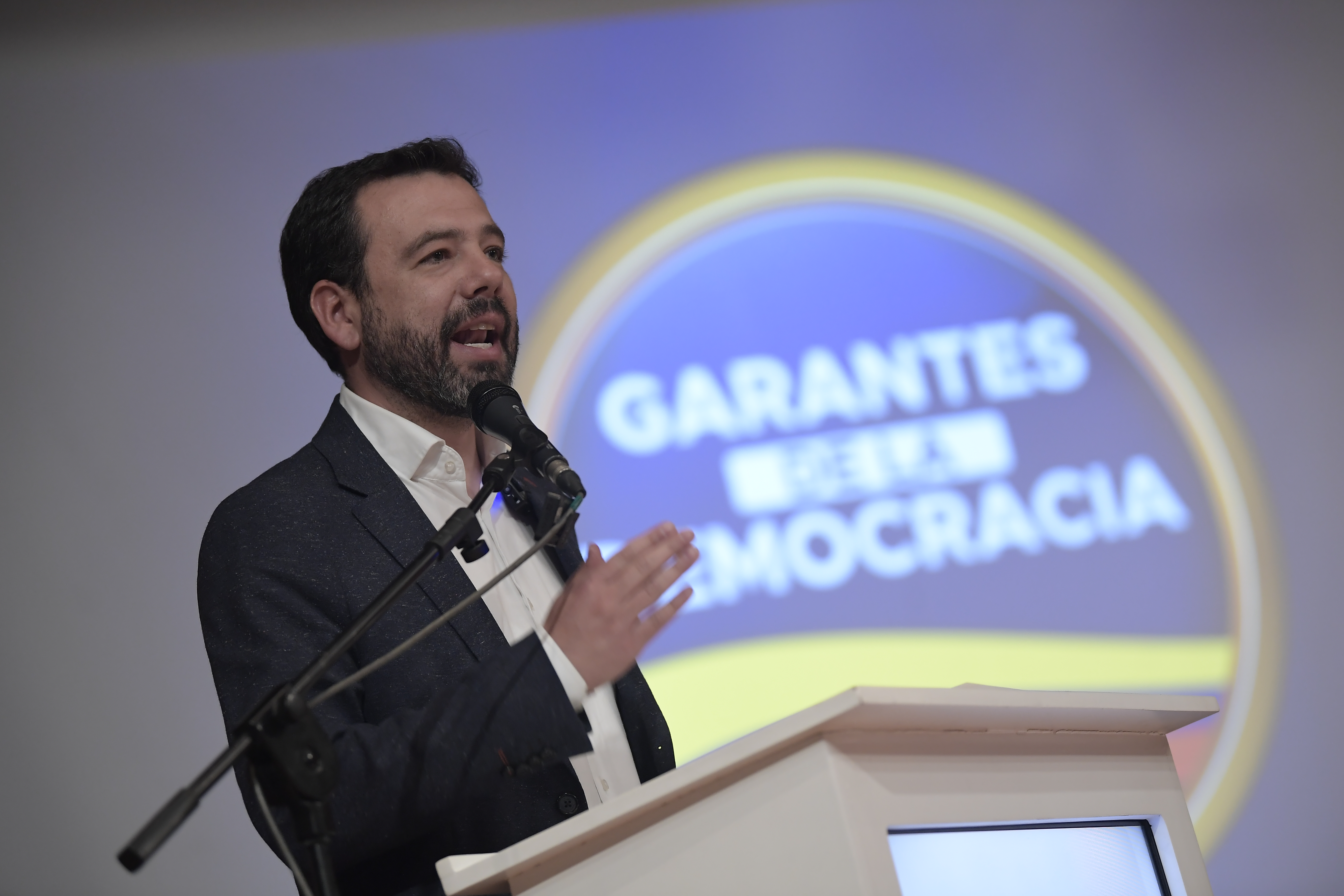 Carlos Fernando Galán buscará que el pico y placa solo rija en hora pico